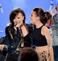 /album/cher-demi/a10154292-905516816129195-6863982117810168178-n-jpg1/